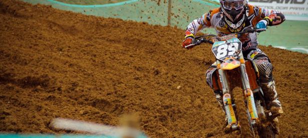 IM电竞APP-绿茵长夜，一瞬天光，2026世界杯沙特逆转摩洛哥，哈基米悲壮之舞下的进攻觉醒