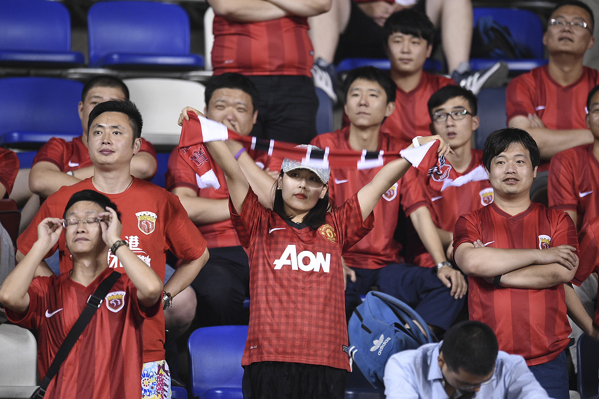 包含激战决不容小觑,比赛场面持续向上,球员扣人心弦的词条 包含激战决不容小觑,比赛场面持续向上,球员扣人心弦的词条