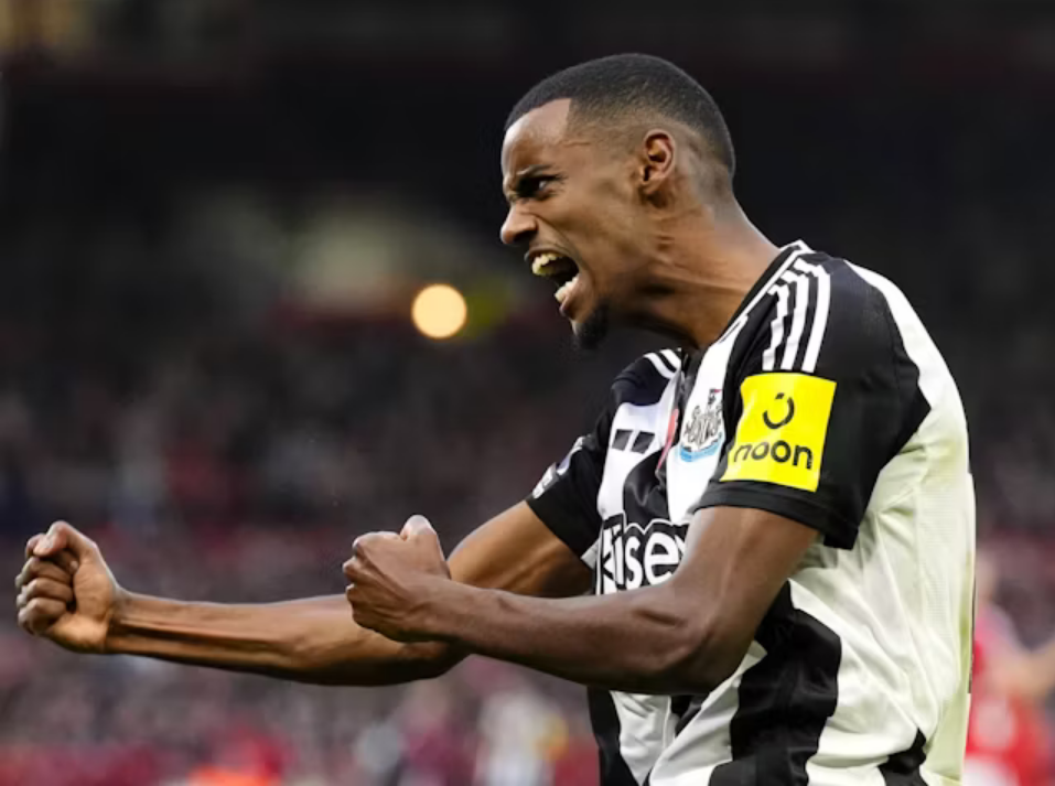 埃弗顿击败费耶诺德保持英超前十位置 埃弗顿击败费耶诺德保持英超前十位置