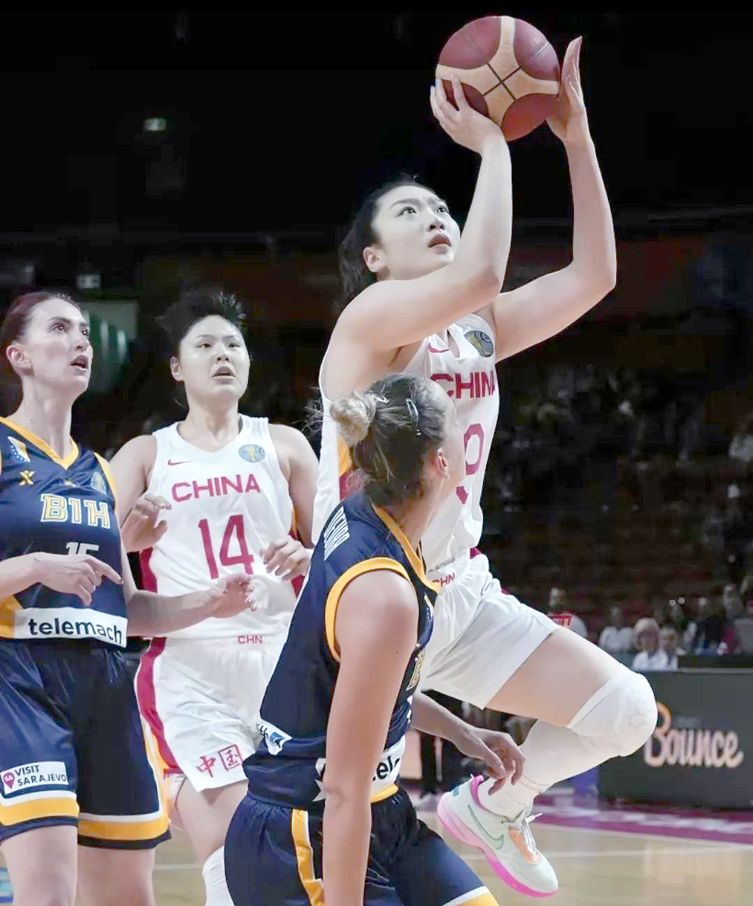 哥伦比亚女篮备战美洲杯，实施全面训练的简单介绍