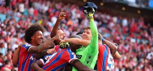 水晶宫客场一分，稳定球队士气的简单介绍