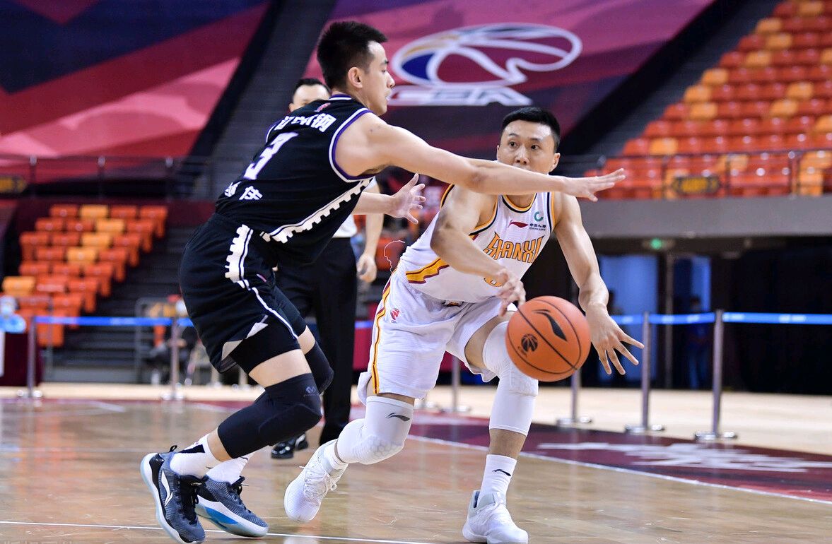 黑龙江男篮胜券在握，轻松获胜