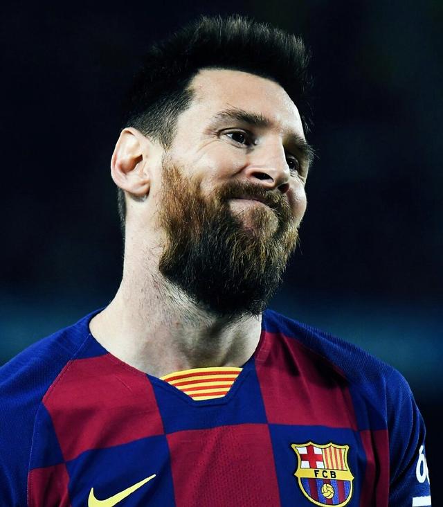 包含塞内加尔力克智利，苏亚雷斯关键制胜的词条