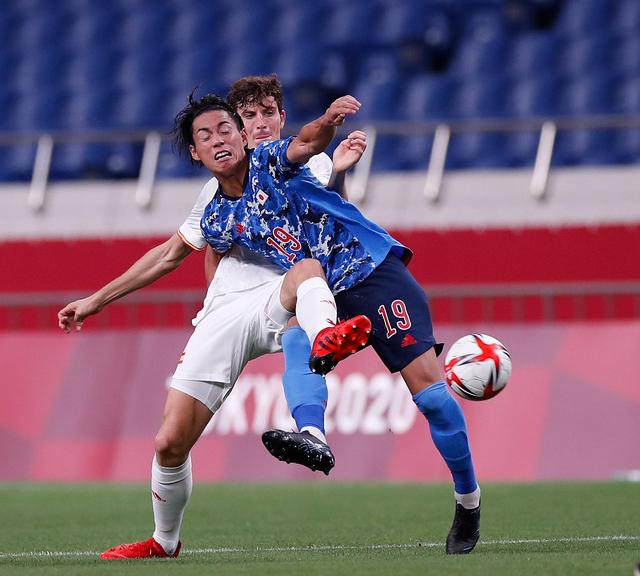 关于日本队绝杀韩国队，安赛龙高光表现的信息