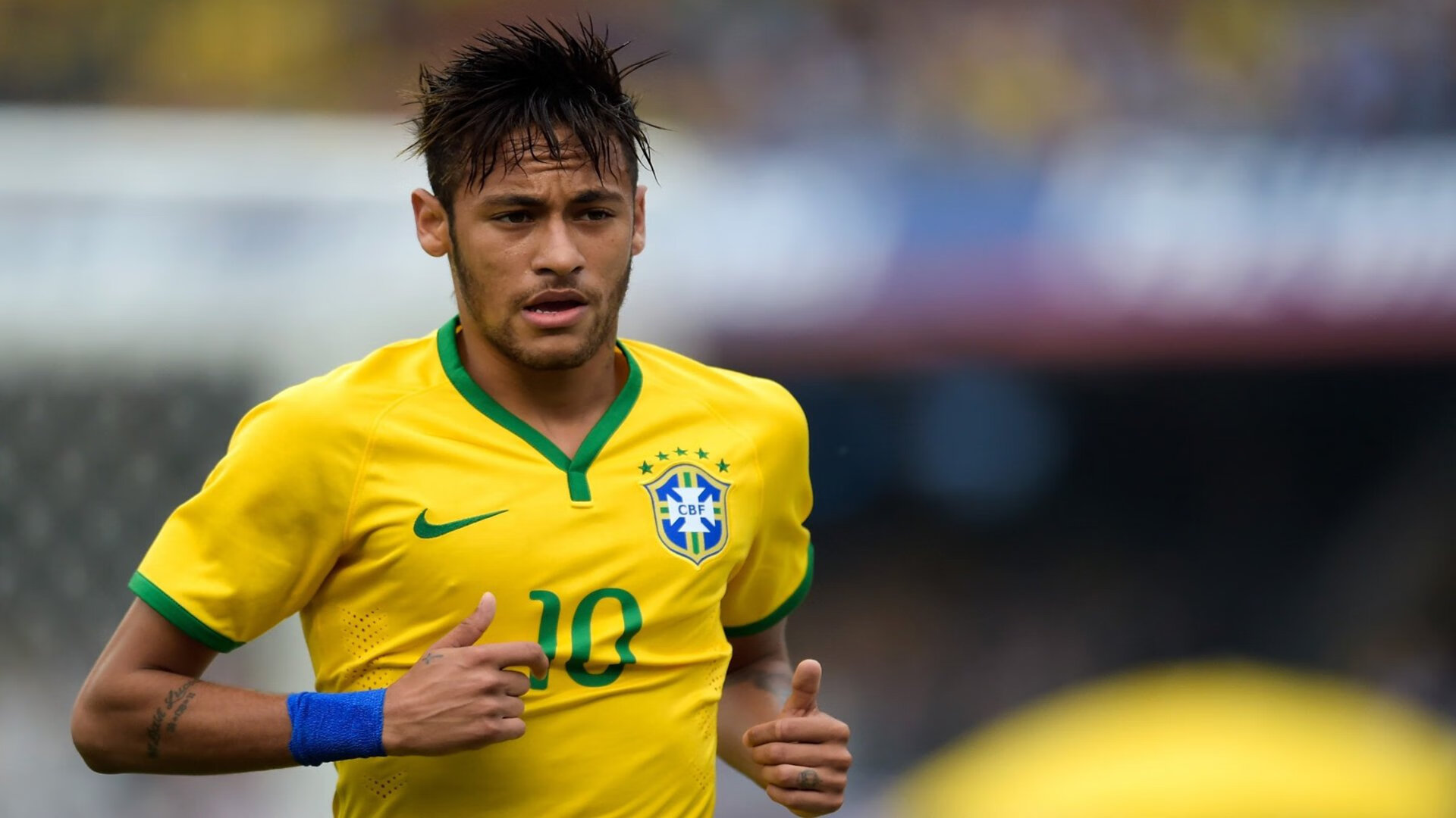 摩纳哥强压挪威，弗拉霍维奇一锤定音，诠释足球场上的唯一性